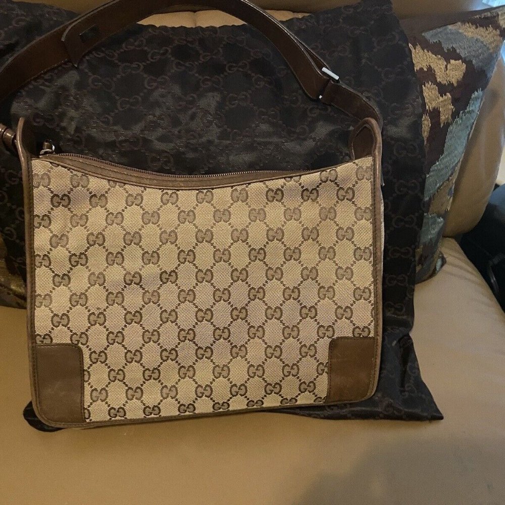 Gucci Canvas Monogram Shoulder Beige Handbag - 001-42-5 001998